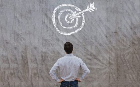 Niba intego y’ubuzima atari ukugira ibyishimo gusa ubwo ikindi ni iki?