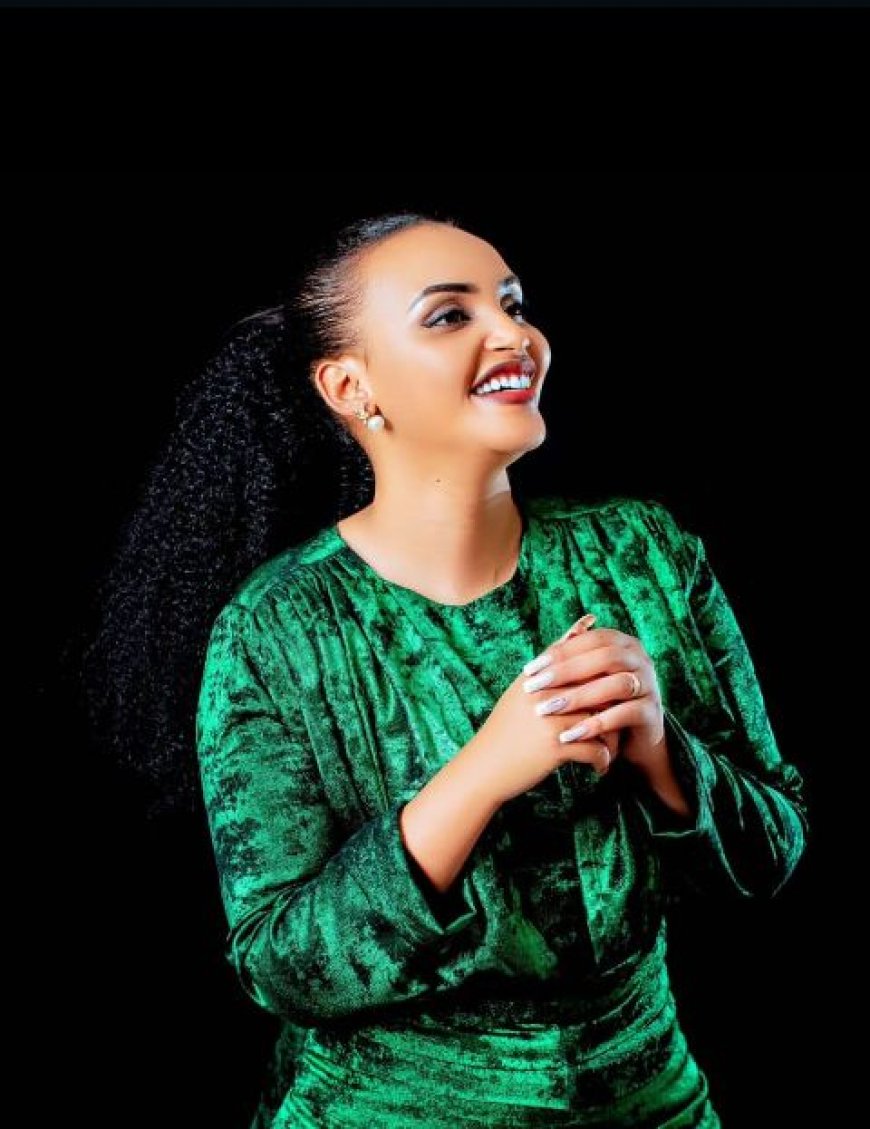 Bahavu Jeanette yasubije abakunze kumwibasira  ku mbuga nkoranyambaga