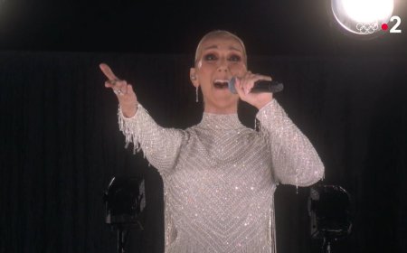 Yaririmbye indirimbo itari iye! Celine Dion yataramiye mu munara wa Eiffel Tower