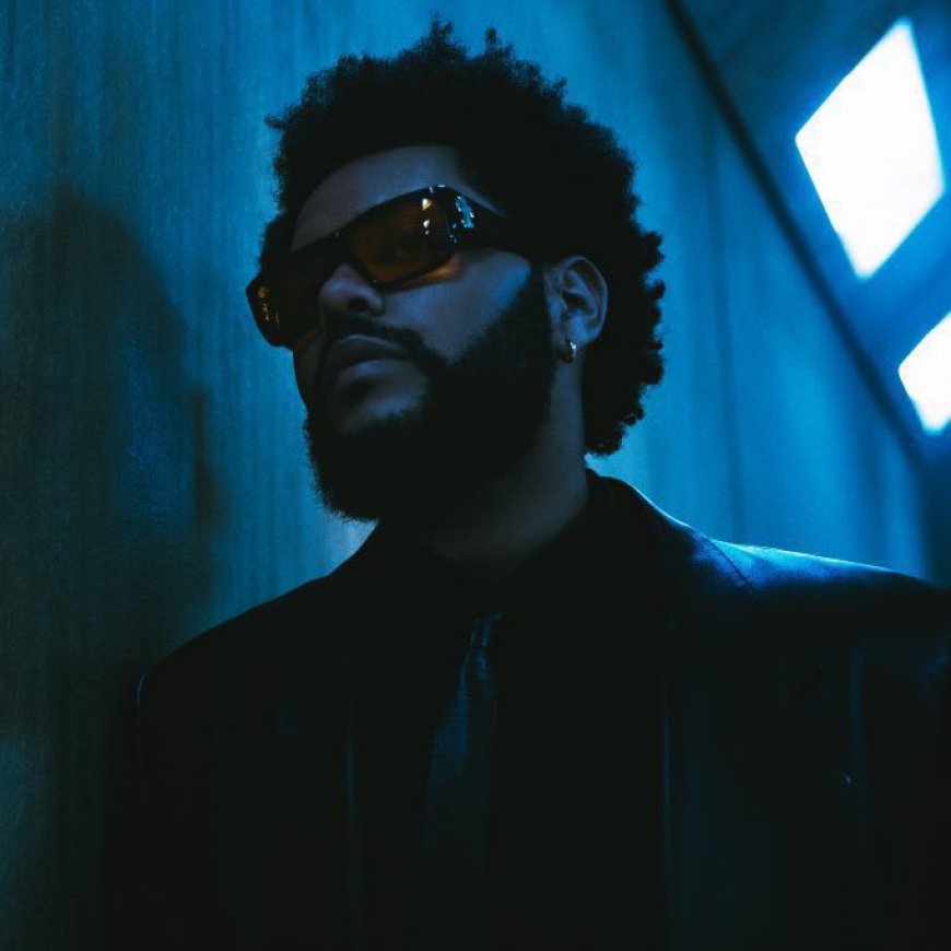 The Weeknd yagurishije amatike mu isaha, hasigara abasaga igice cya miliyoni batayaguze