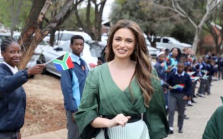 Miss South Afurika 2024, Mia Le Roux yatangiye gushyira mu bikorwa ibyo yiyemeje