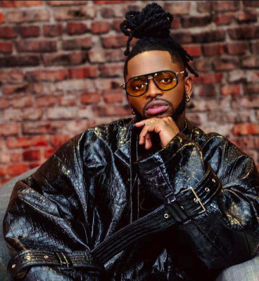 Diamond Platnmuz  yicujije impamvu yasohoye indirimbo ‘Komasava’