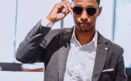 Israel Mbonyi yanze guha umugisha ubusesenguzi bwa Minisitiri Nduhungirehe