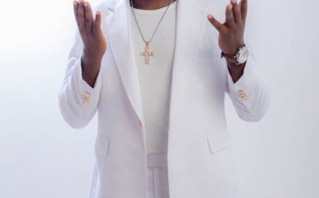 Umuhanzi David Lutalo yavuze ko yatangiye atwika amakara