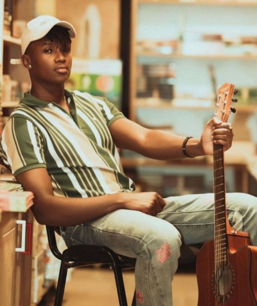 Icyo ubuyobozi bwa 1:55 AM buvuga kw'igenda rya Ross Kana