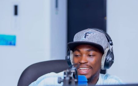 Umunyamakuru wa RBA, Polyvalent yasohoye indirimbo y'ubuhanuzi "AMAYERI II" - AMASHUSHO