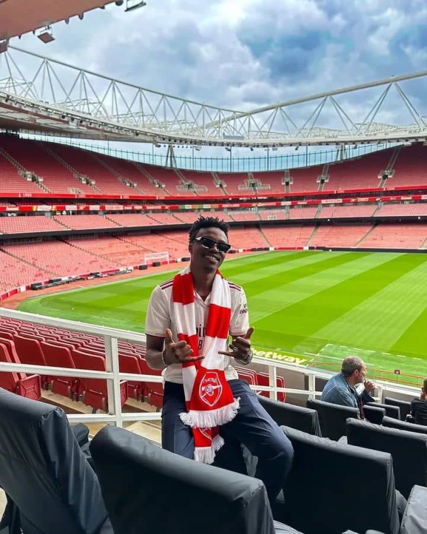 Ntabwo mfana Arsenal: Impamvu Yeweeh yagiye muri sitade ya Arsenal, "Emirates  Stadium"