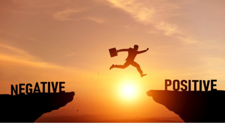 Satani aguhambiriza umugozi wiboheye:  Hindura imitekerereze, utsinde inzitizi, utere Imbere