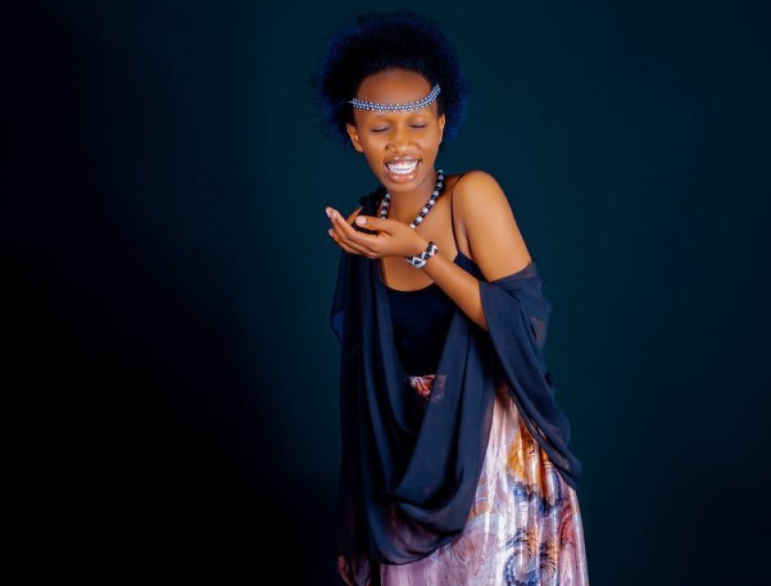 Umurizabageni Nadia yifashishije igisigo mu gukebura abasore