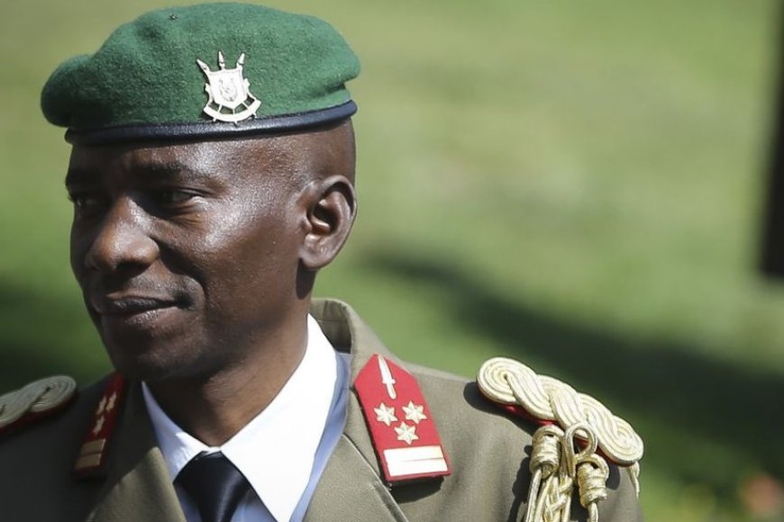 Umugaba Mukuru w’Ingabo z’u Burundi yasabye FLN gutera u Rwanda