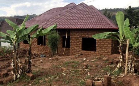 Kubuzwa kwiyubakira inzu ni uguteza imbere imyubakire cyangwa ni umutwaro ku baturage ?
