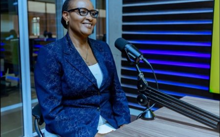 Urugendo rudasanzwe rwa nyakwigendera Donatille Mukabalisa muri politiki